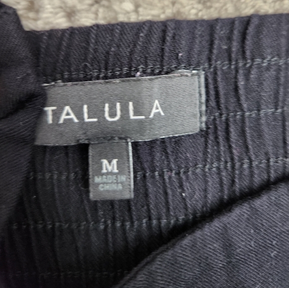 Joggers - Picture 2 of 2